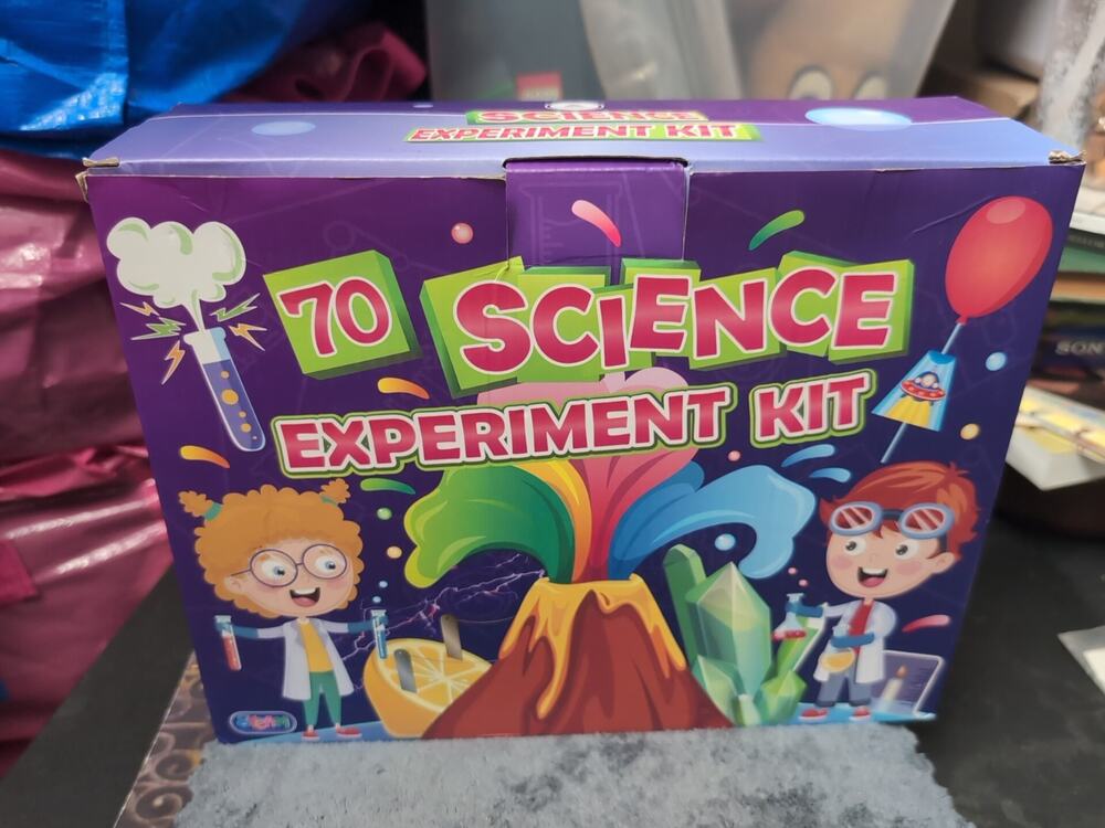 Kids 70 Science Experiment Kit Open Box Package